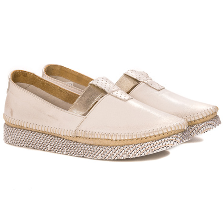 Maciejka Light Beige Low Shoes