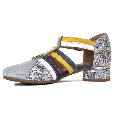 Maciejka Blue Low Shoes 04965-06/00-5