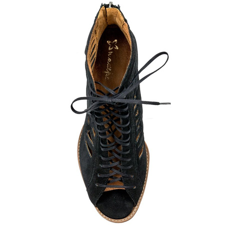 Maciejka Black Boots  04040-01/00-5