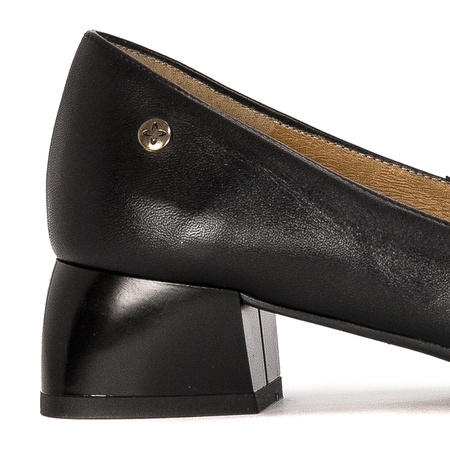 Maciejka Women's Black Leather Pumps