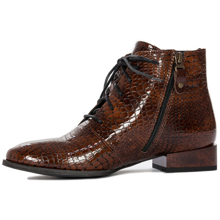 Maciejka Brown Leather women's Boots 5743C-02/00-7