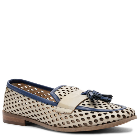 Maciejka Leather Openwork Loafers with Tassels Beige–Navy HJ760-17/00-1