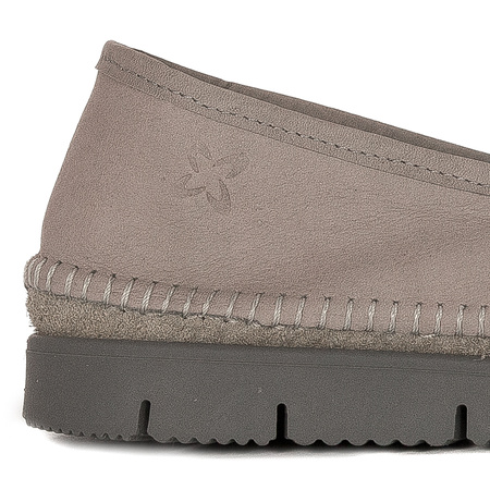 Maciejka Beige & Silver Low Shoes 3512W-22/00-5