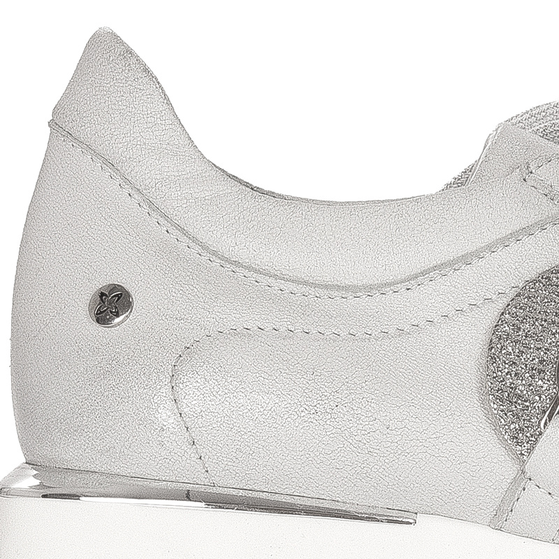 Maciejka Women's White Flat Shoes