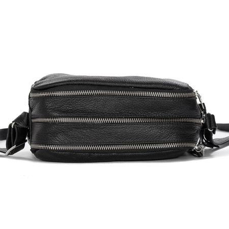 Maciejka Black Leather Women's bag T2302-29