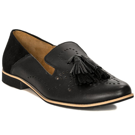 Maciejka Black Low Shoes 04484-21/00-5