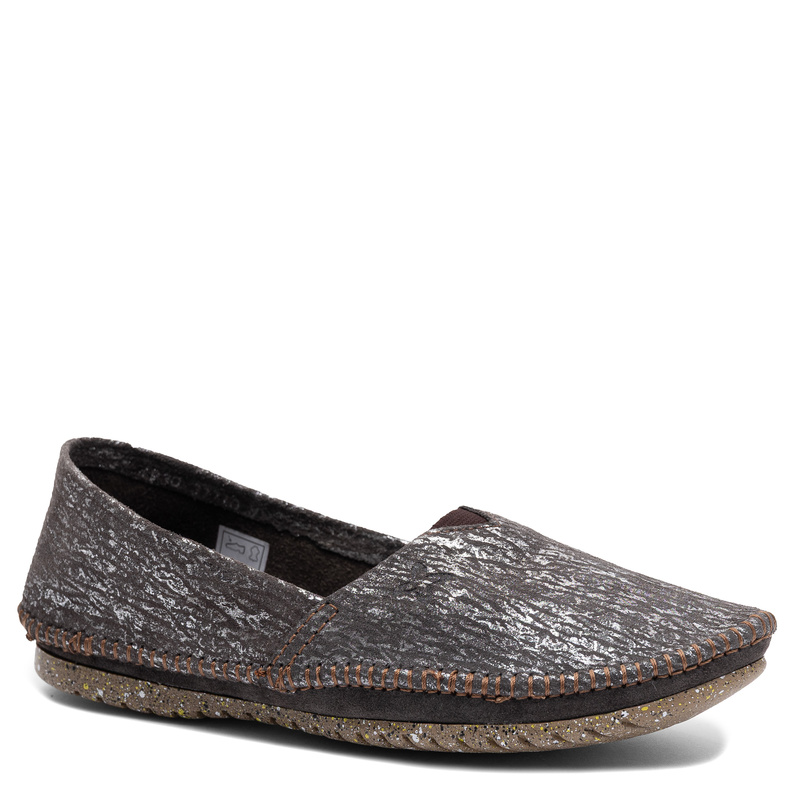 Maciejka Slip-on Leather Shoes With Texture Brown 1930W-35/00-0