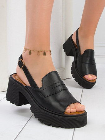 Maciejka Black Sandals 06039-01-00-1
