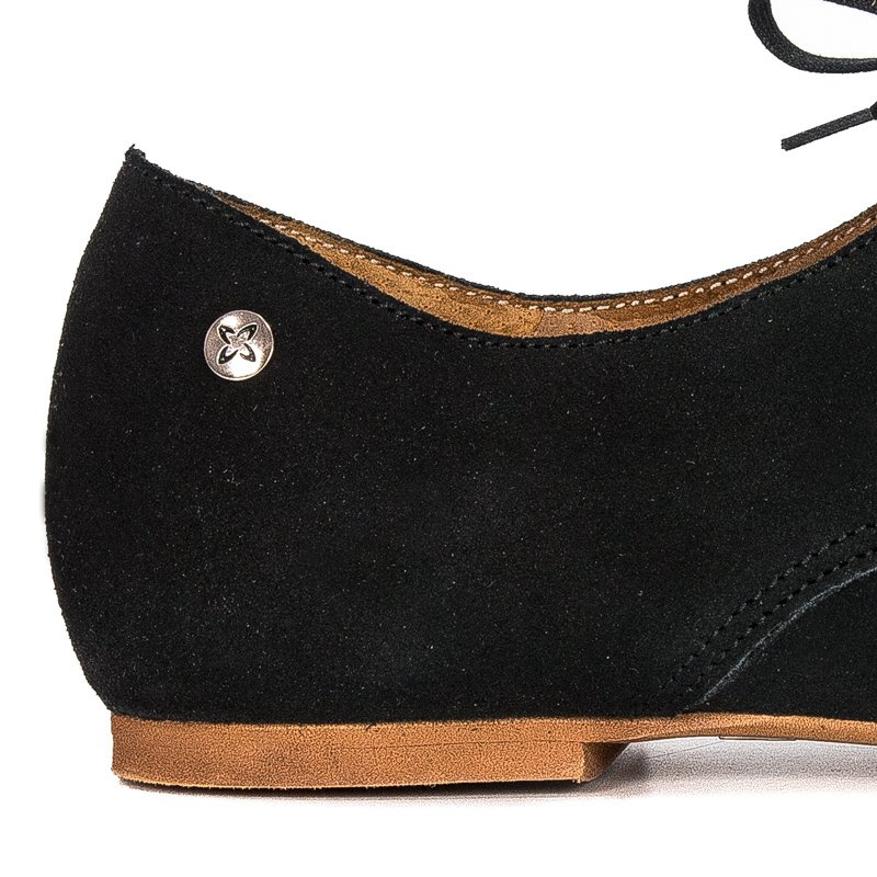 Maciejka Black Low Shoes 04929-01/00-5