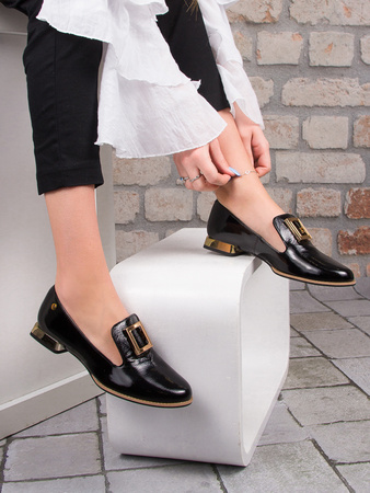 Maciejka lacquered Black Flat Shoes