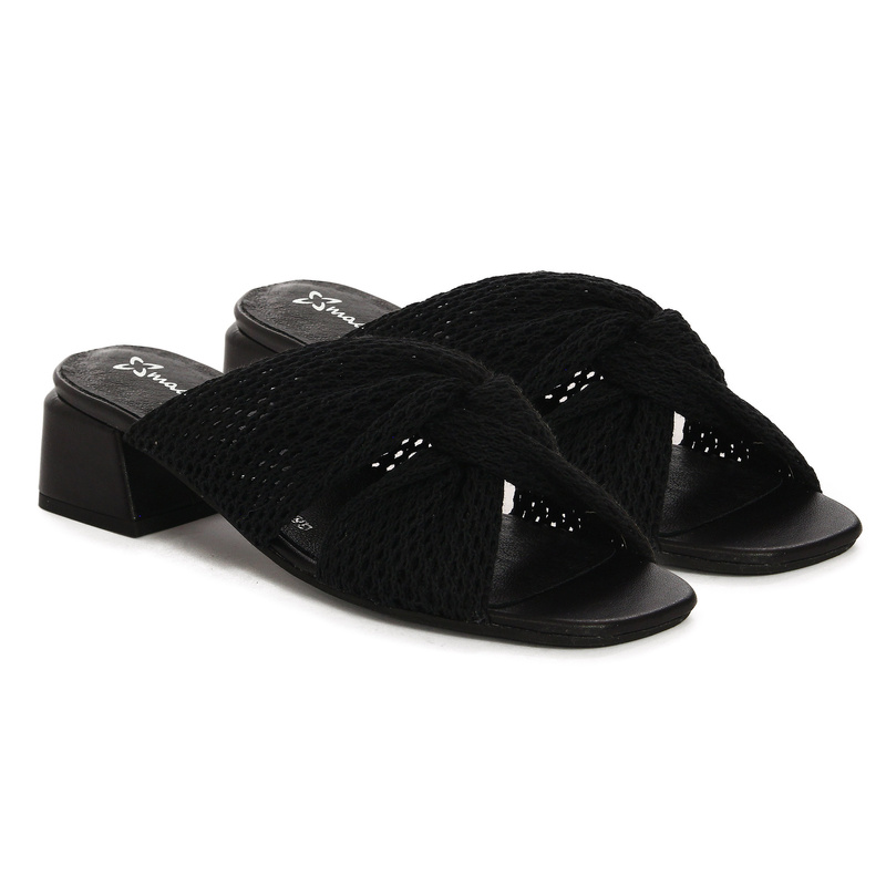 Maciejka Women's flip-flops Black