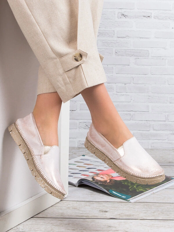 Maciejka Light Pink Low Shoes