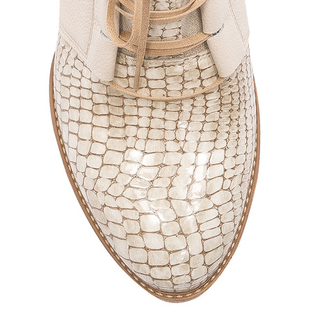 Maciejka Beige Lace-up Boots