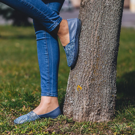 Maciejka Navy Flat Shoes 01930-68/00-0