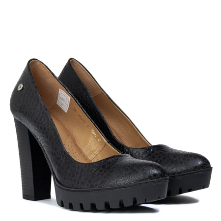 Maciejka Women's Black Slip-Ons on a Heel 2629W-04/00-1
