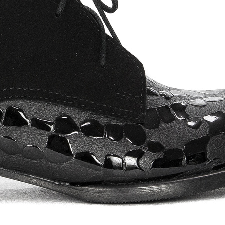 Maciejka Black Women's Lace-Up Boots 2878J-01/00-3