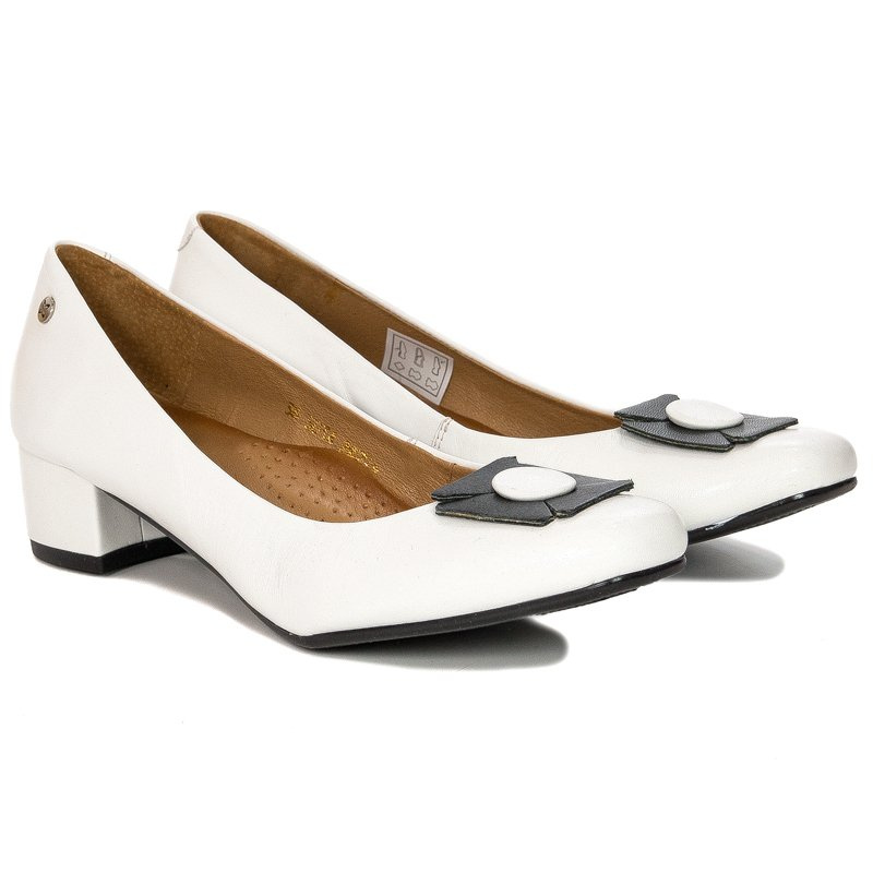 Maciejka White Pumps