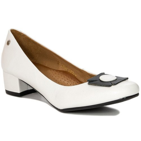 Maciejka White Pumps