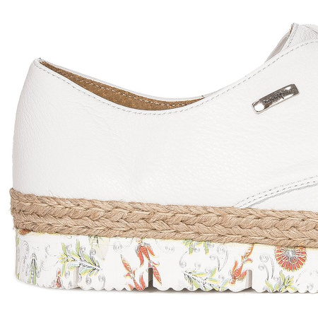 Maciejka White Espadrilles 02936-11/00-5