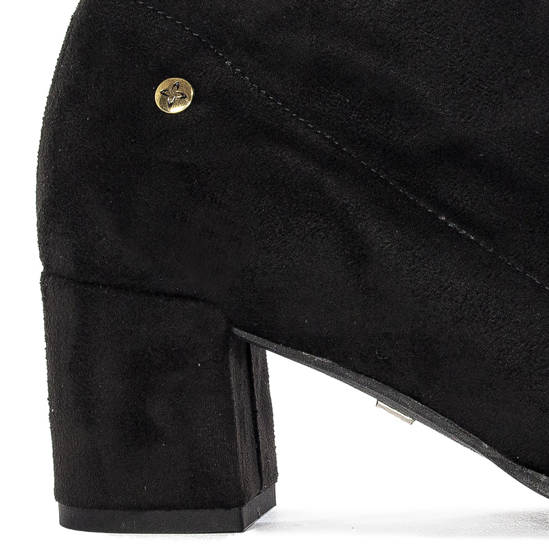 Maciejka Black women's Boots 6243A-01/00-8