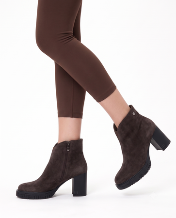 Maciejka Leather Women's Suede Insulated Ankle Boots On Platform Block Heel Chocolate Brown K7700-02/00-7