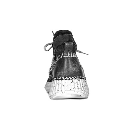 Maciejka Woman's Grey Leather Sneakers