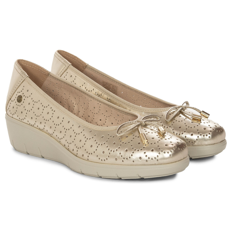 Maciejka Leather Perforated Wedge Gold P6805-25-00-1