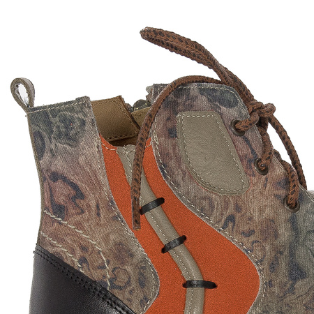 Maciejka Dark Beige Boots 05564-10/00-8