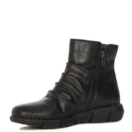 Maciejka Women's Leather Boots, Black