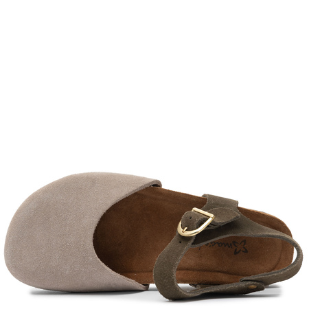 Maciejka Sandals Closed Toe Flat Sole Beige-Green H7365-04/00-0
