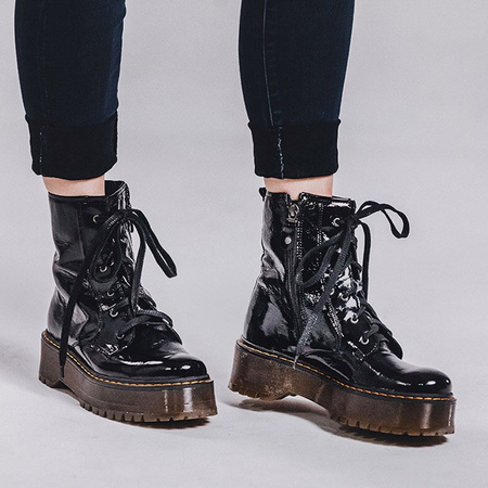 Maciejka Black leather women's Boots