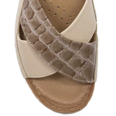 Maciejka Leather Beige women's Sandals