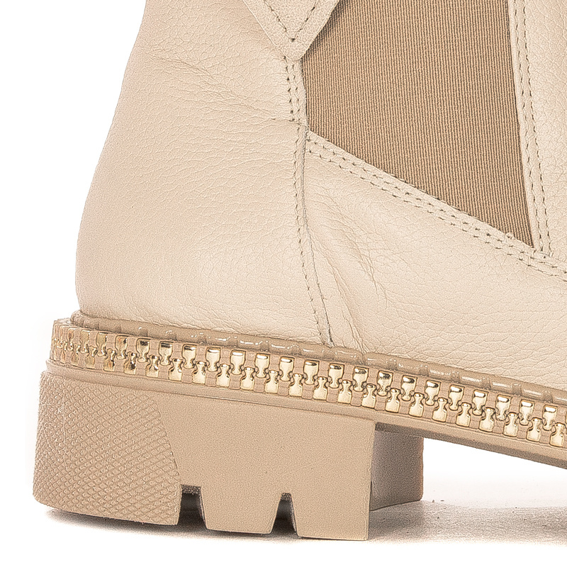 Maciejka Beige leather women's Boots 05727-04/00-6