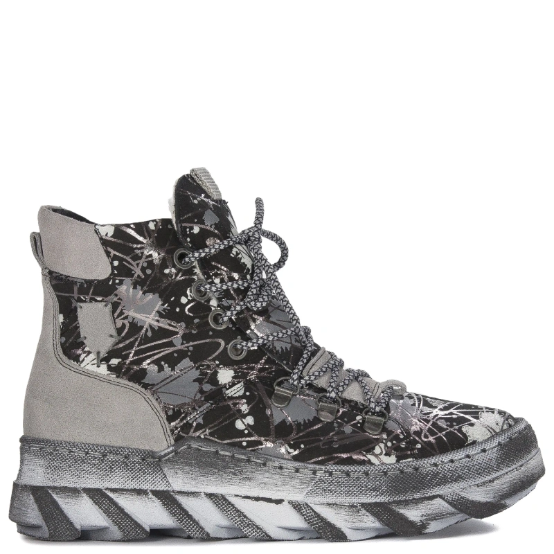 Maciejka Grey Women's Boots