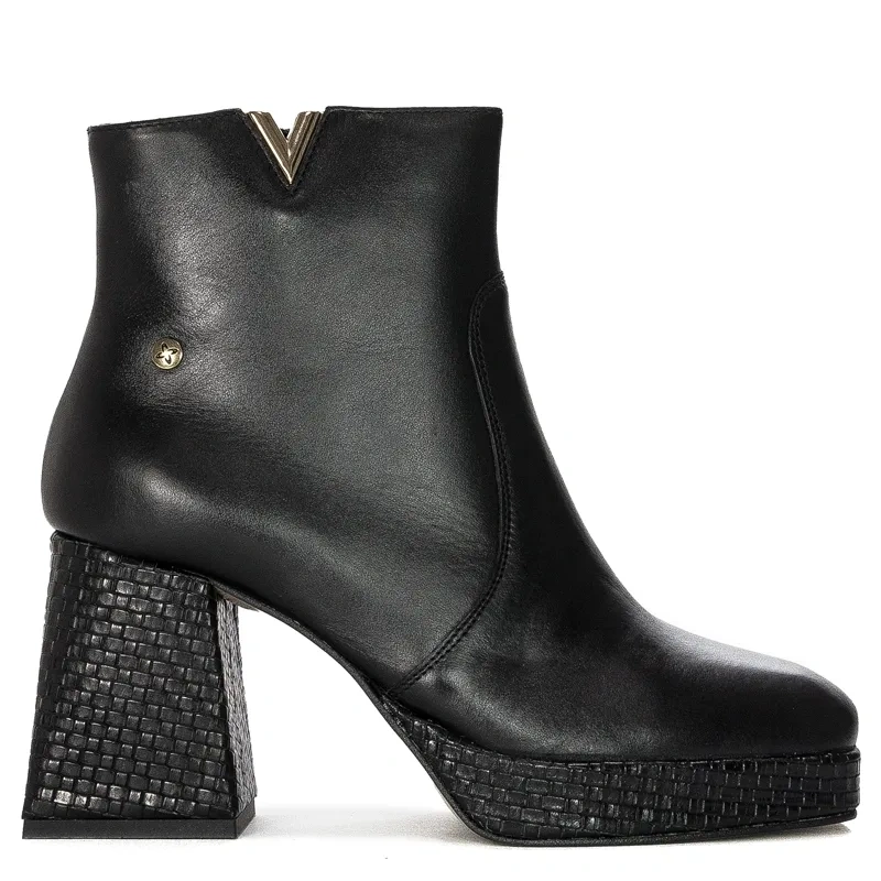 Maciejka Black Boots 05719-01/00-7