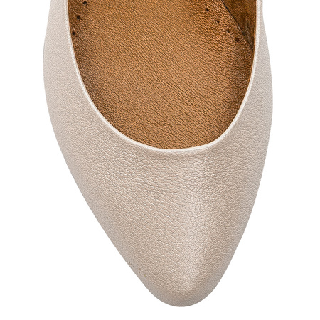 Maciejka Light Beige Ballerina 04100-26/00-8