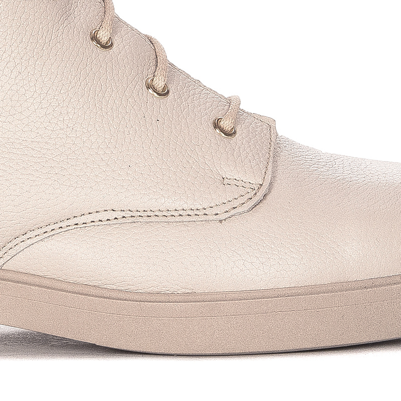 Maciejka Beige women's Boots 05723-04/00-8