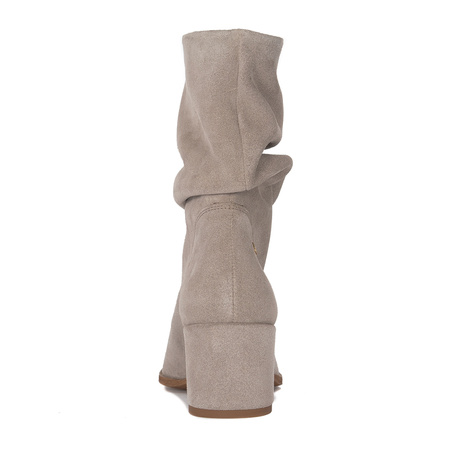 Maciejka Dark Beige Suede Boots 06005-10/00-6