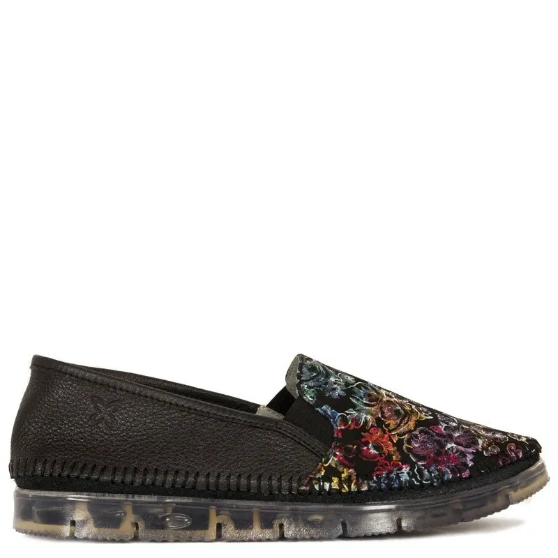 Maciejka Black Flat Shoes 03512-43/00-0
