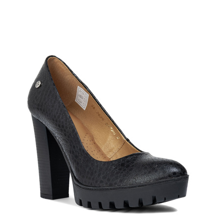 Maciejka Women's Black Slip-Ons on a Heel 2629W-04/00-1