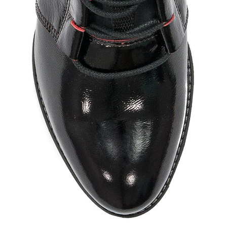 Maciejka Black Lace-up Boots 04744-16/00-5