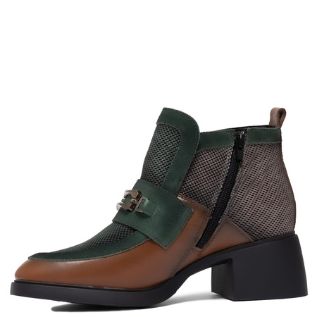 Maciejka Leather Two-Tone Ankle Boots With Decorative Buckle Brown-Green A6747-29/00-8