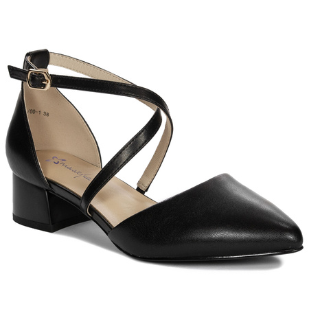 Maciejka Black Pumps