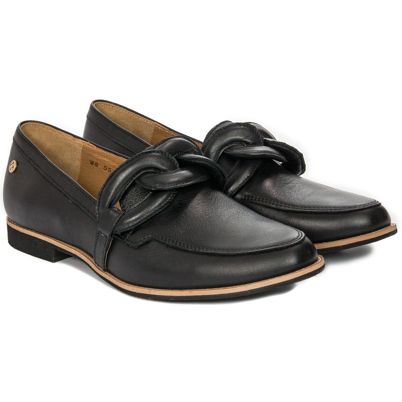 Maciejka Black Low Shoes 05526-01/00-1