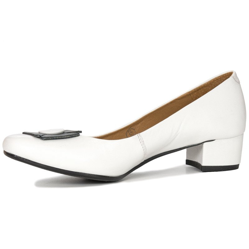 Maciejka White Pumps