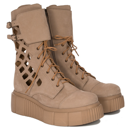 Maciejka Women's ankle boots, leather nubuck on a beige platform