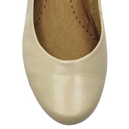 Maciejka Leather Ballerina Flats Soft Insole Low Heel Beige 00903-32/00-5