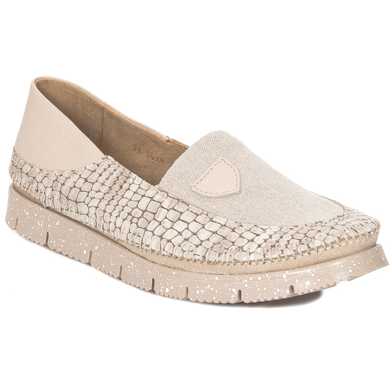 Maciejka Beige Women's Low Shoes Shoes