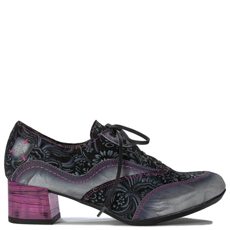 Woman's Dark Ash Leather Shoes
