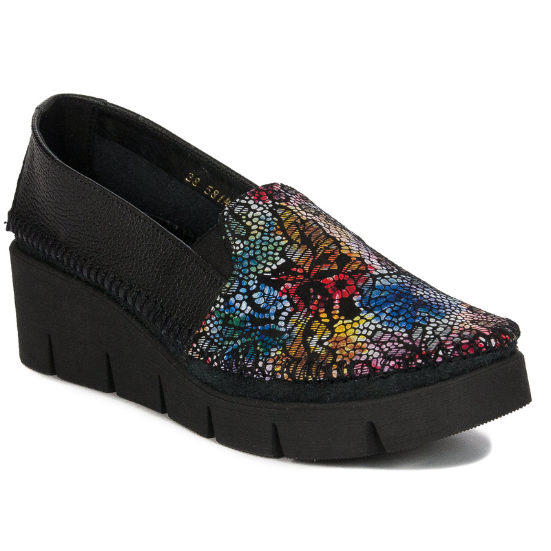 Maciejka Black+Flowers leather Flat Shoes 5814A-20/00-1